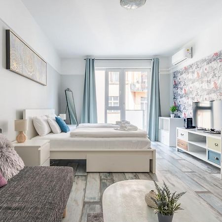 Blue Sky Apartment บูดาเปสต์ ภายนอก รูปภาพ